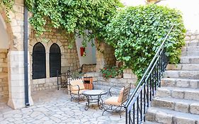 Ruth Rimonim Safed Hotel